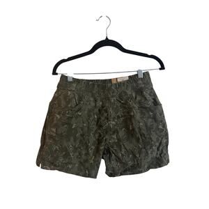 Prana NWT Halle E-Waist Short II Women's Sz 4 Green Camo Hiking Outdoors